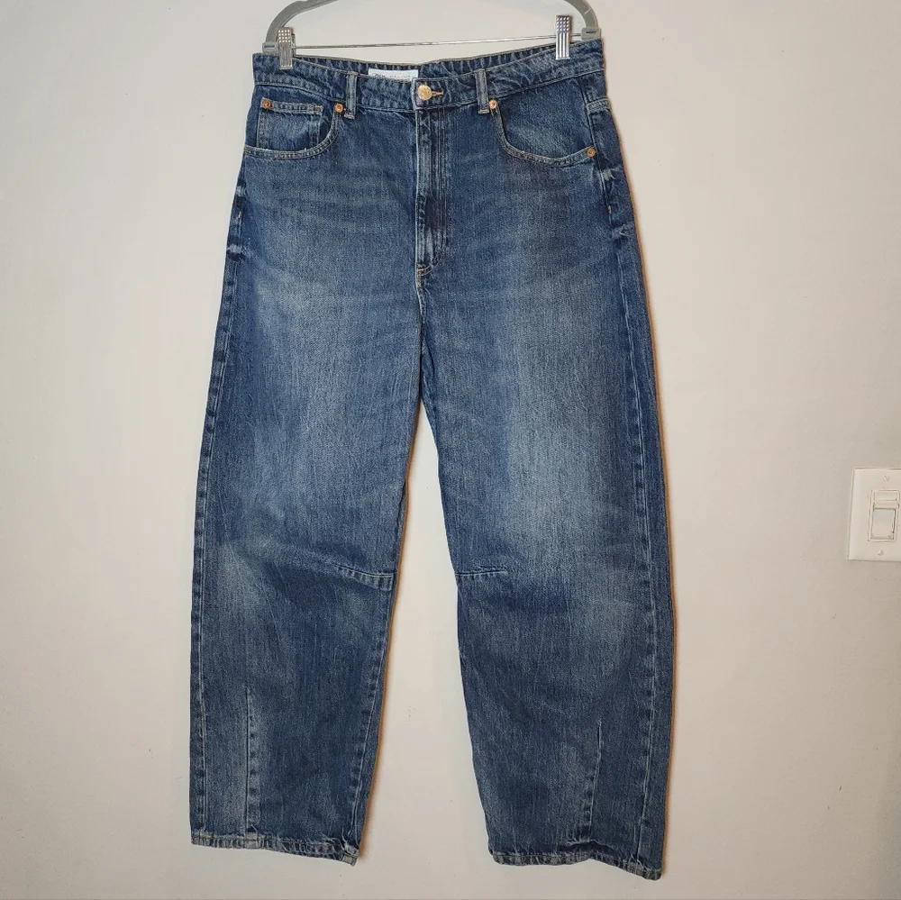 Zara Barrel Jeans Women's Size 10 Medium Wash Rigid Denim 29" Inseam Hi-Rise - Picture 1 of 16